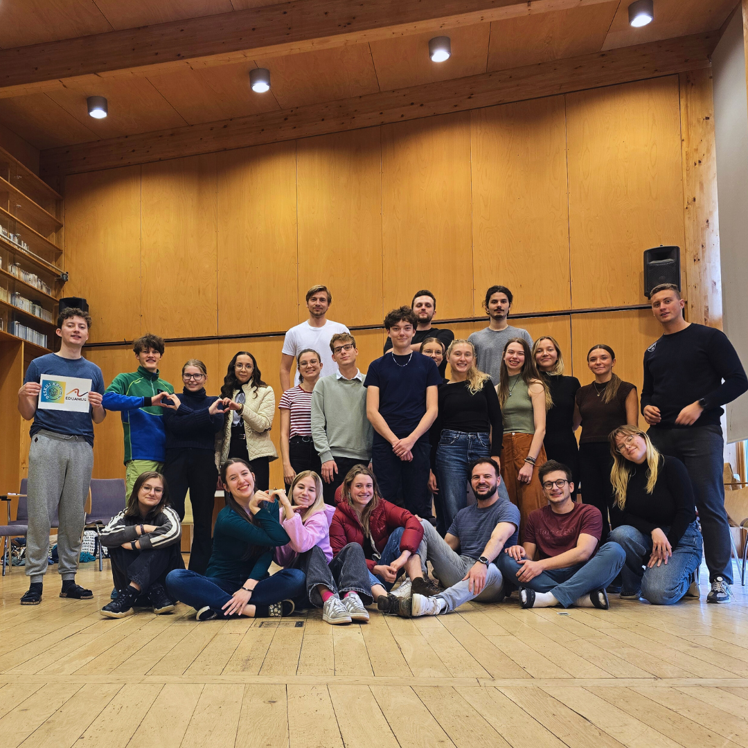 Extra fotografie projektu Deskuj Kriticky